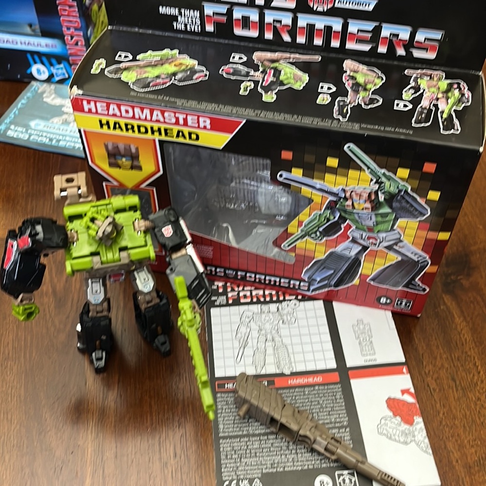 Transformers Galore! - Picture 6 of 8